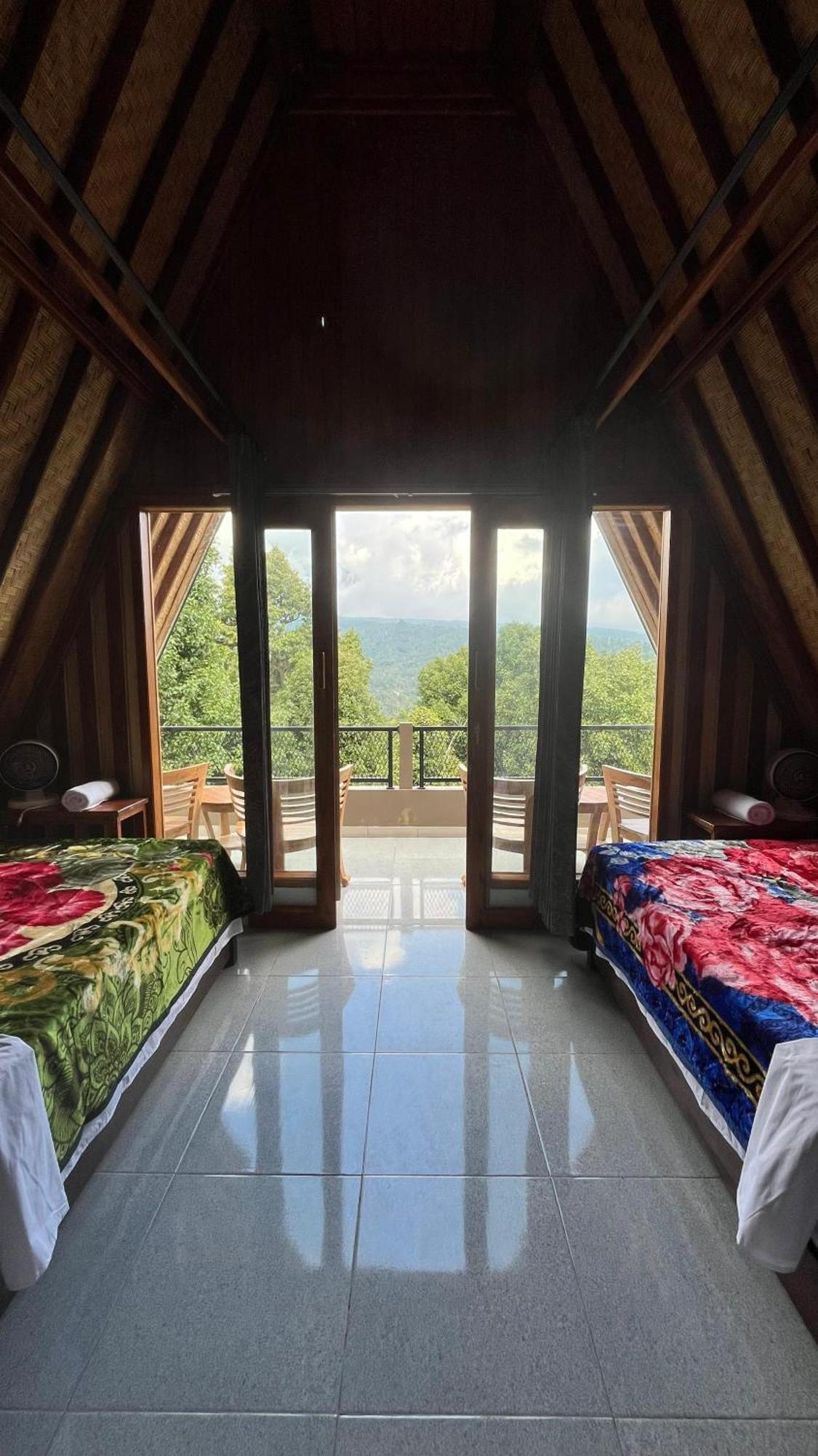 Puri Pilihani Hostel Munduk  Bagian luar foto
