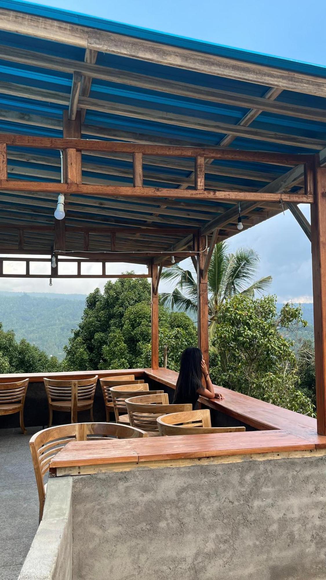 Puri Pilihani Hostel Munduk  Bagian luar foto